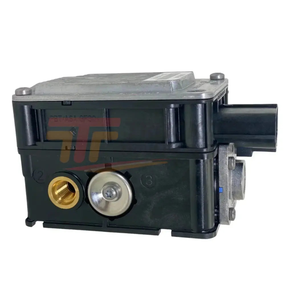 6520579 Genuine Cummins Air Brake Control Valve - Truck To Trailer