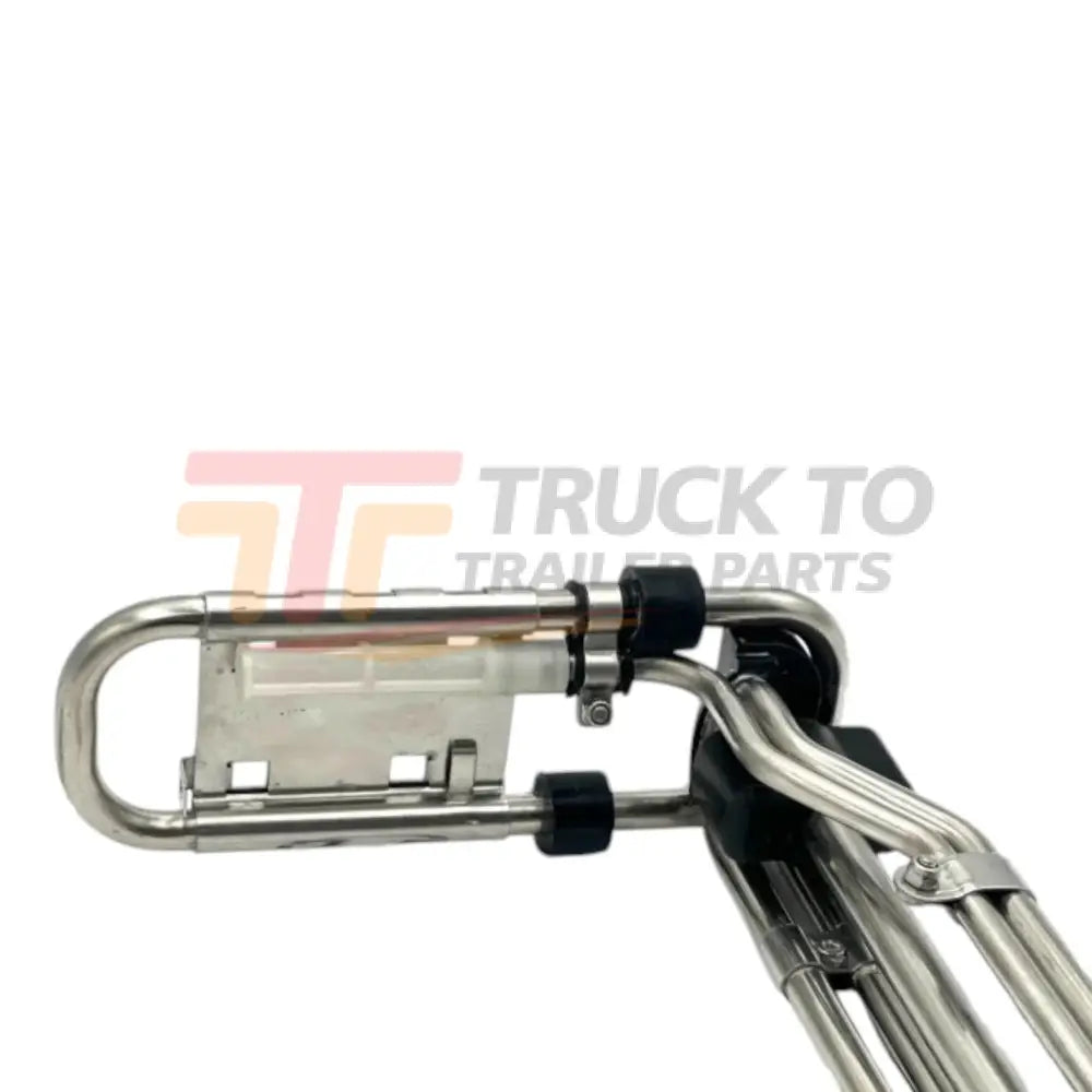 04-30774-001 Genuine Freightliner DEF Diesel Exhaust Fluid Header - Truck To Trailer