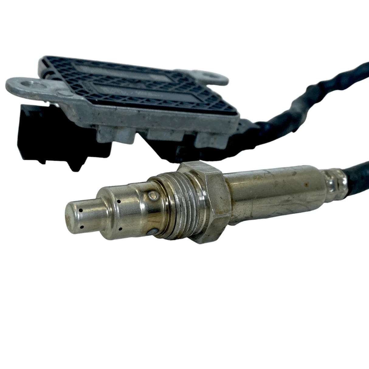 1954666PE Genuine Paccar Nitrogen Oxide Nox Sensor - Truck To Trailer