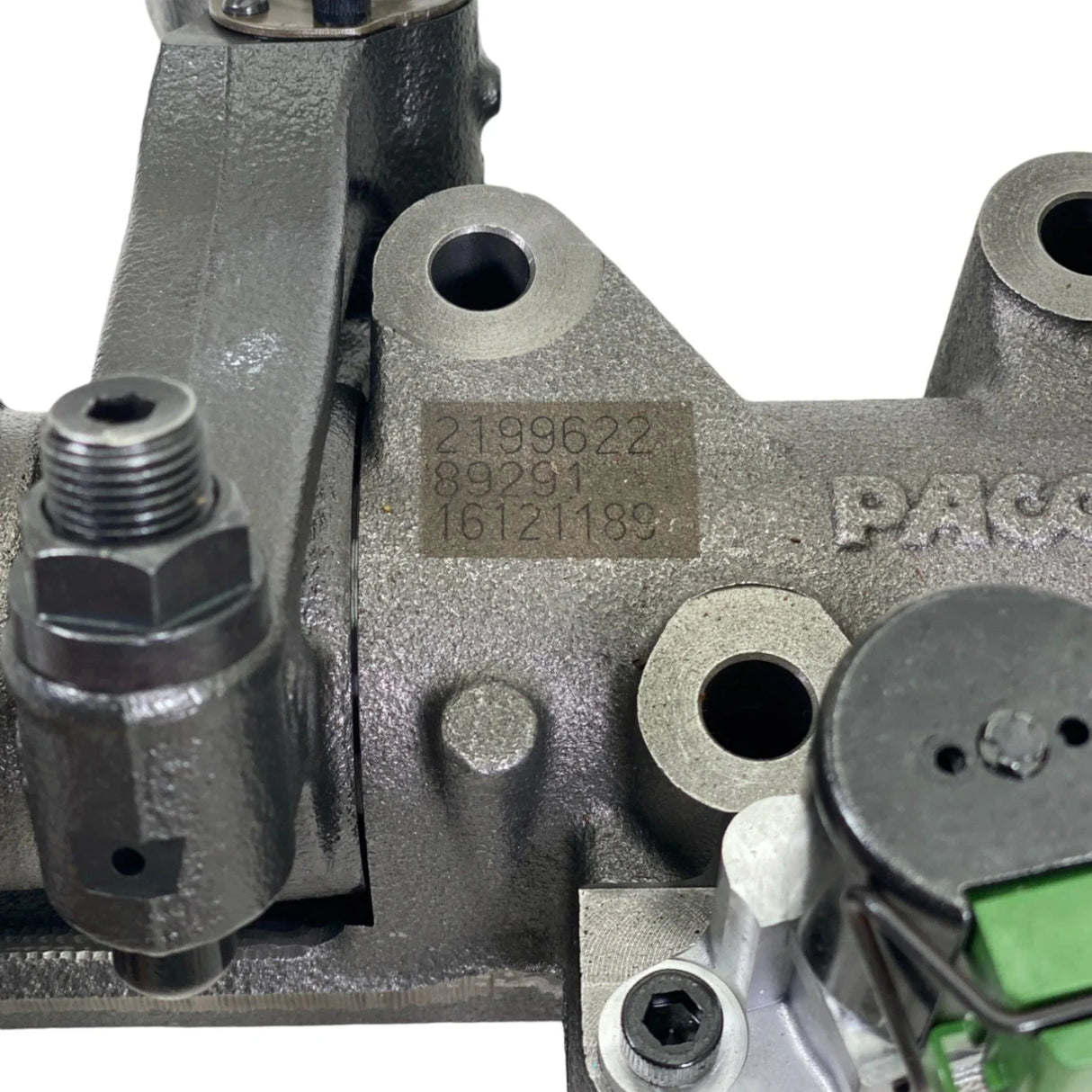 2134142 Genuine Paccar Complete Rocker Arm Assembly - Truck To Trailer