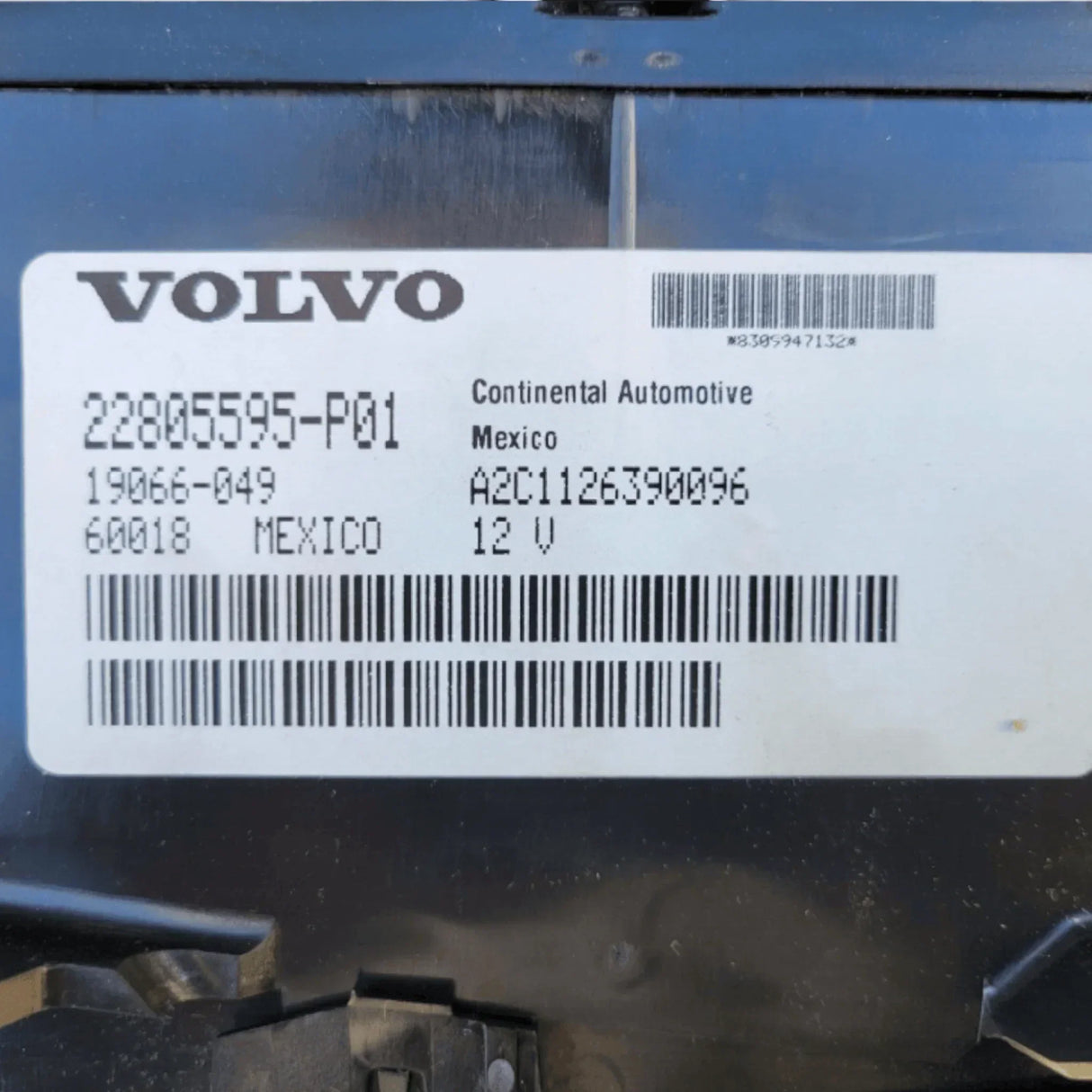 85022084 Genuine Volvo Vnl Speedometer Instrument Cluster Gauges - Truck To Trailer