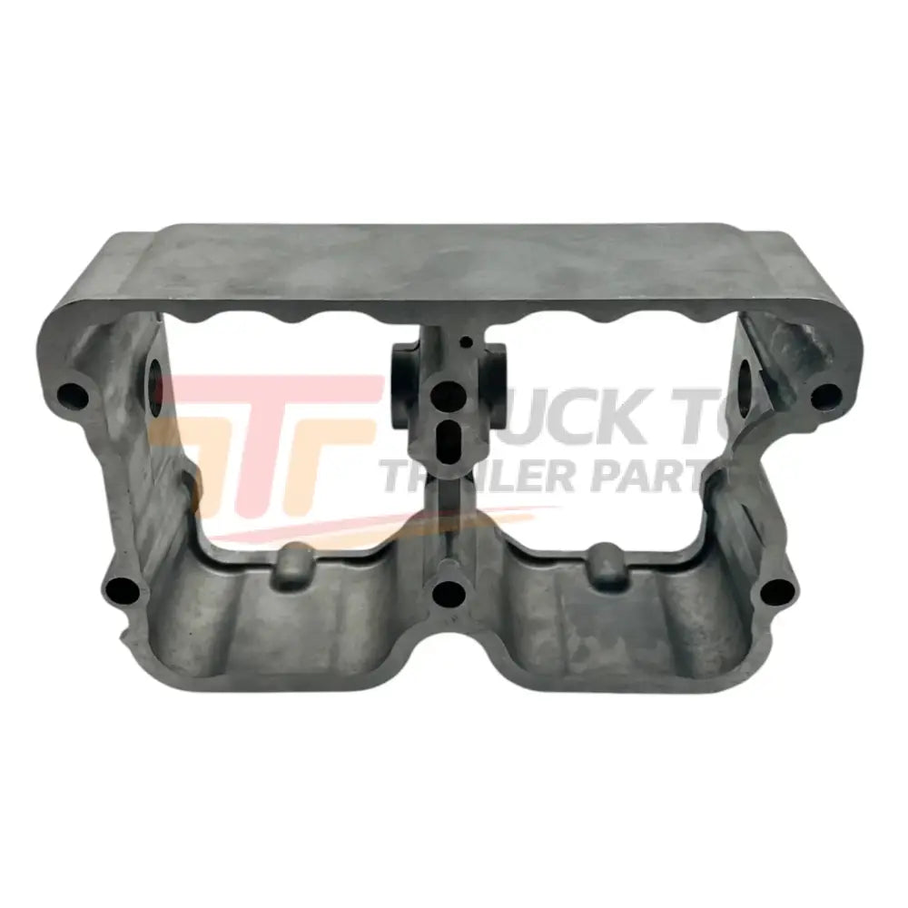 3001069 Genuine Cummins Rocker Lever Housing - Truck To Trailer