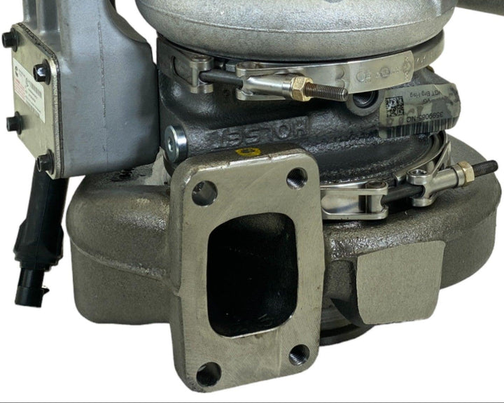 4089945 Genuine Cummins Turbocharger HE351W With Actuator