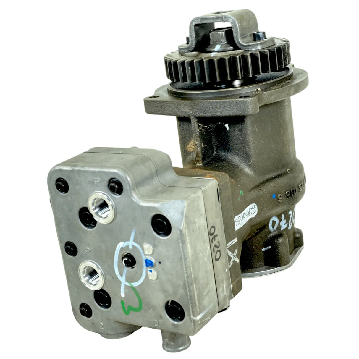 3103413 Genuine Cummins Air Compressor - Truck To Trailer