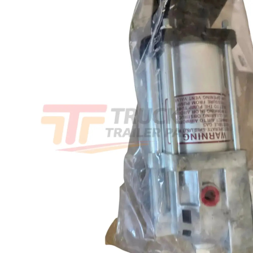 8X-2317 Genuine Cat Pump - Truck To Trailer