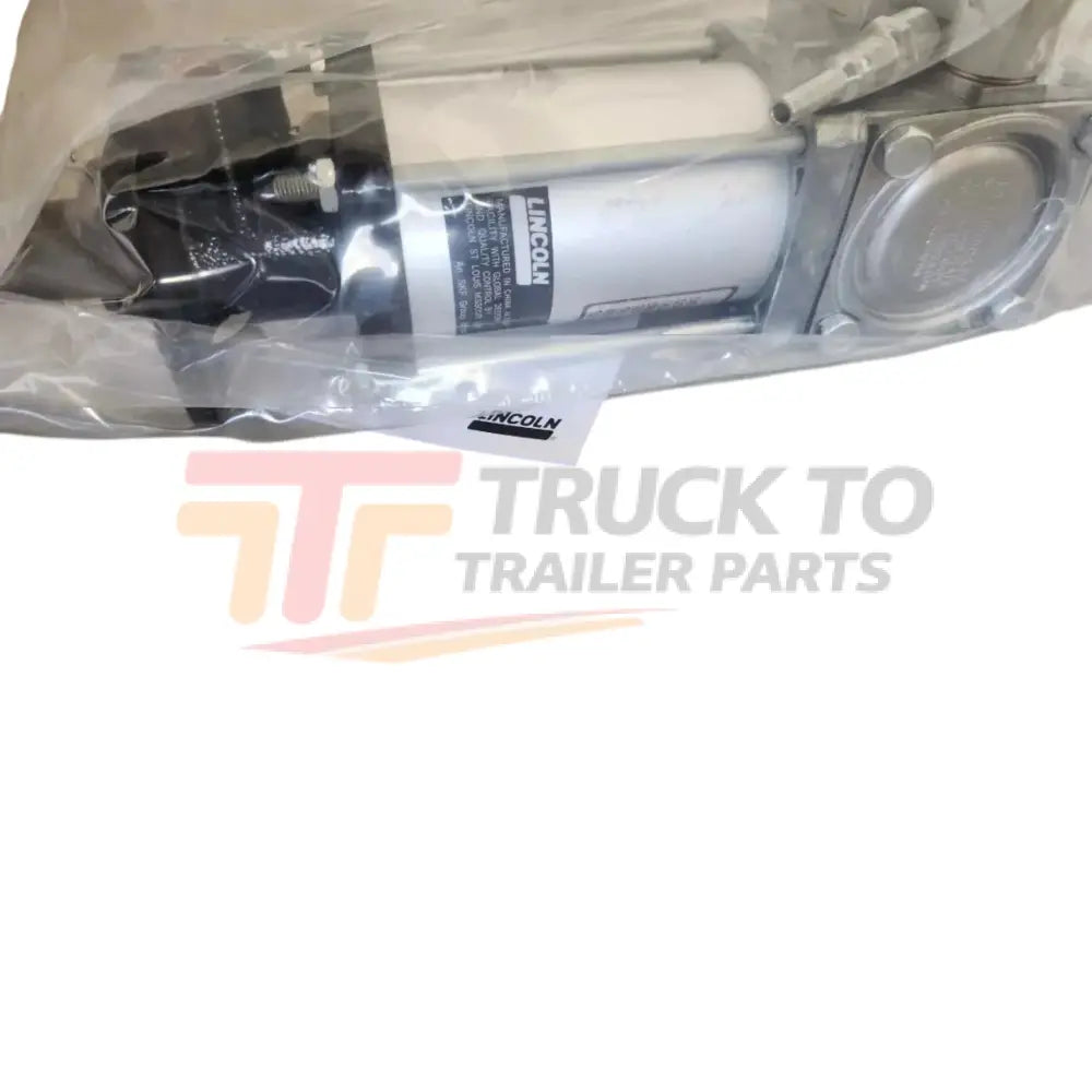 8X-2317 Genuine Cat Pump - Truck To Trailer
