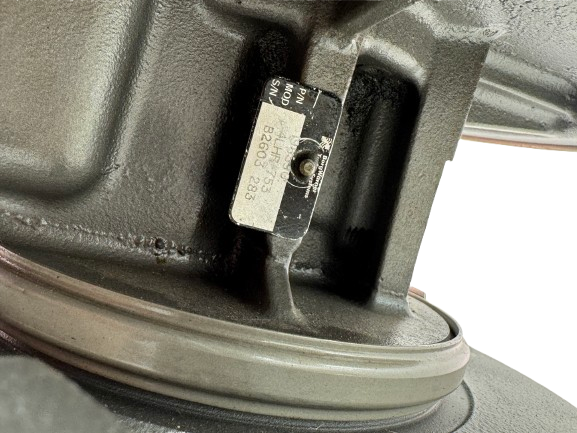 196390 Genuine Borg Warner Turbocharger 4LHR-753