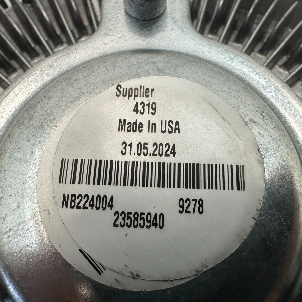 HOR 992230009 Genuine Volvo Fan Clutch - Truck To Trailer