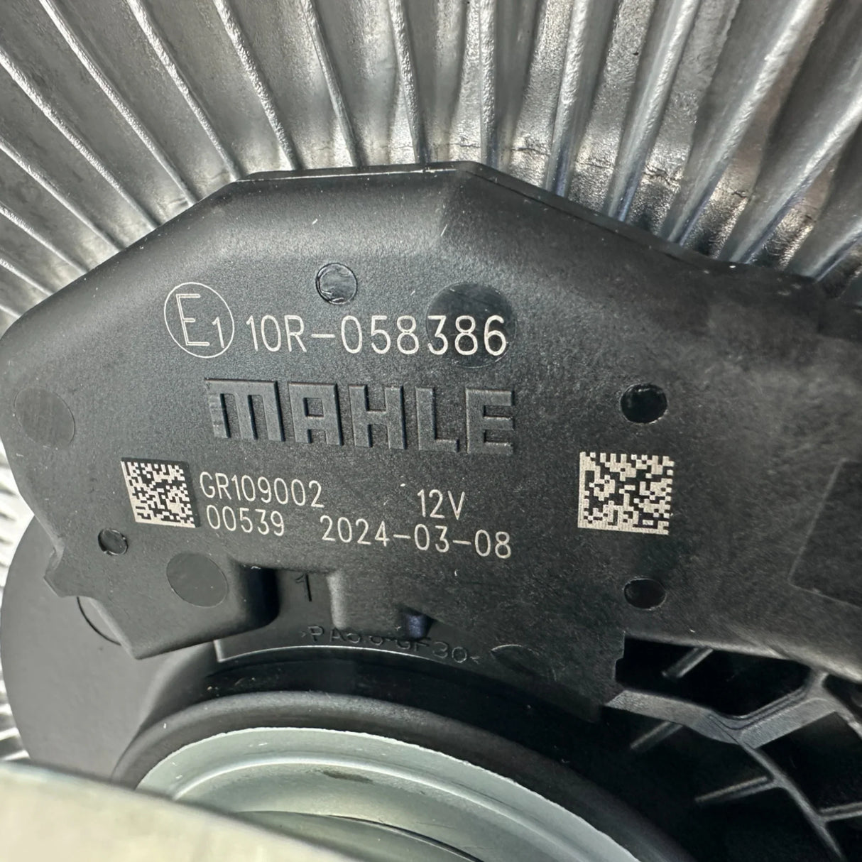 85147374 Genuine Volvo Fan Clutch - Truck To Trailer