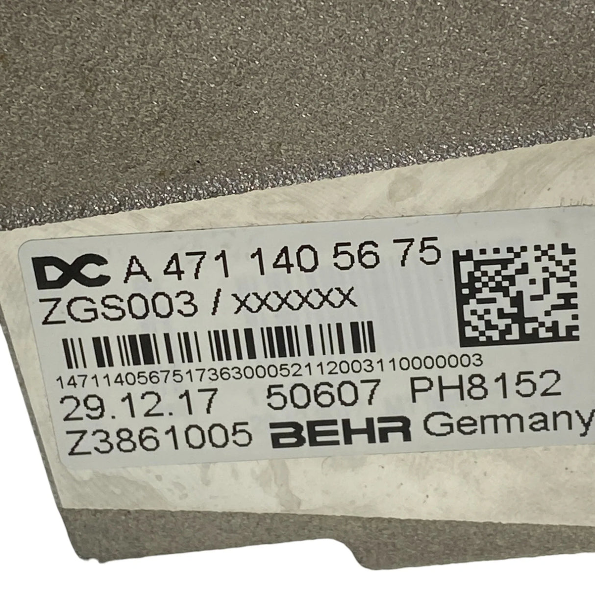 A4711405675 Genuine Detroit Diesel EGR Exhaust Gas Recirculation Cooler - Truck To Trailer