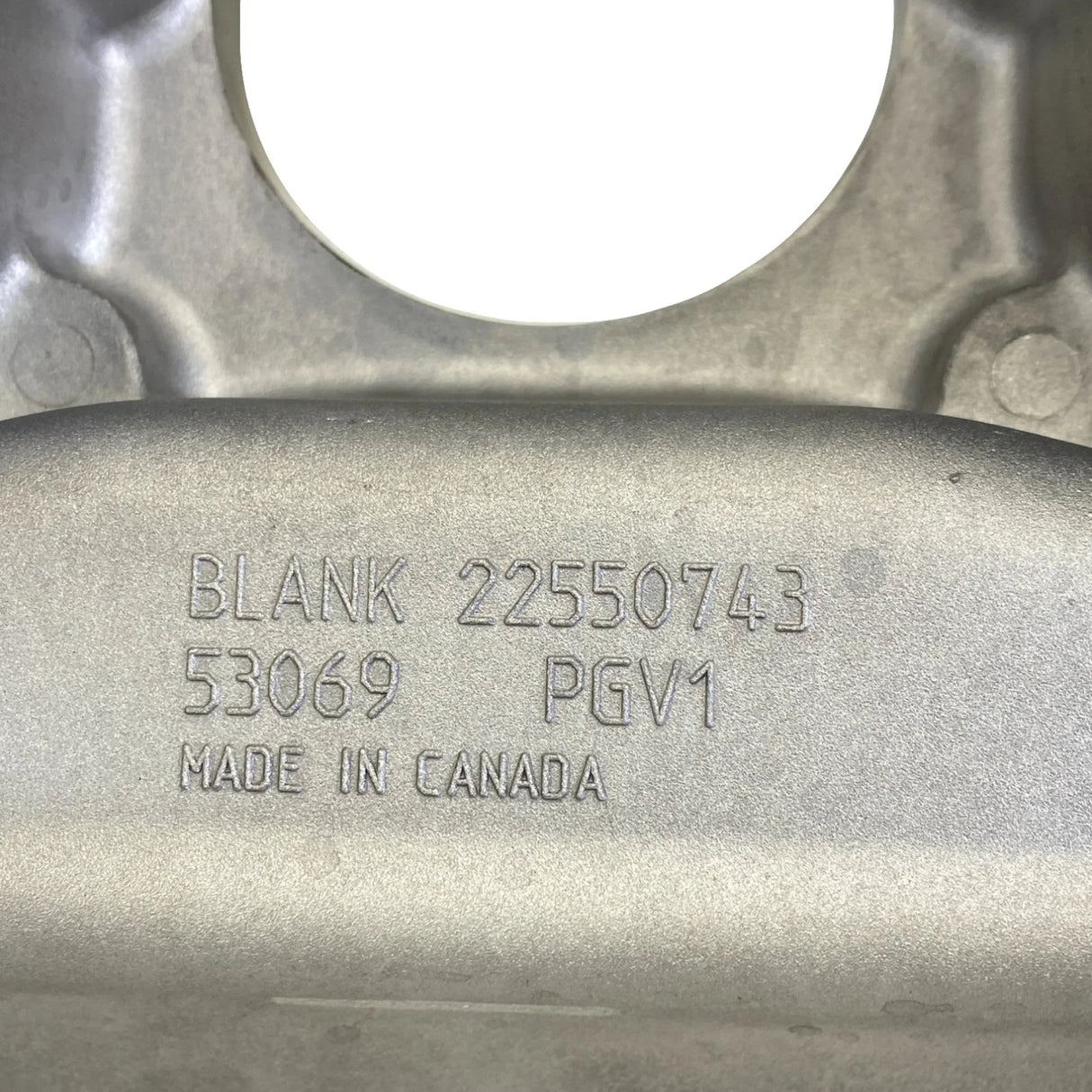 20483506 Genuine Volvo Range Gear Housing - Truck To Trailer
