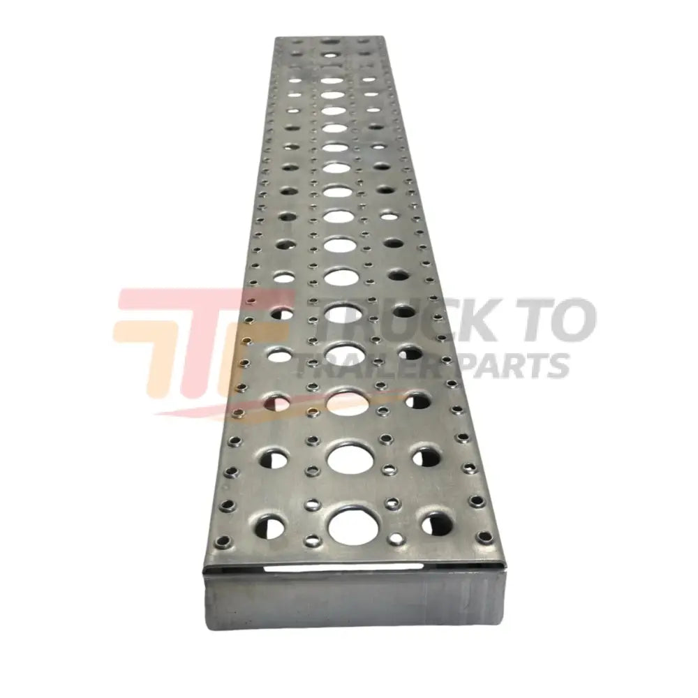 2273639090 Genuine Freightliner Fuel Tank Step - Truck To Trailer