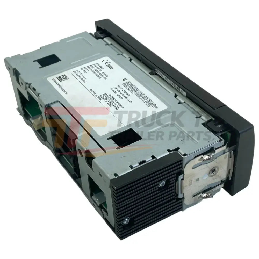 A2278675000 Genuine Freightliner Radio AM FM WB BT USB Bluetooth - Truck To Trailer