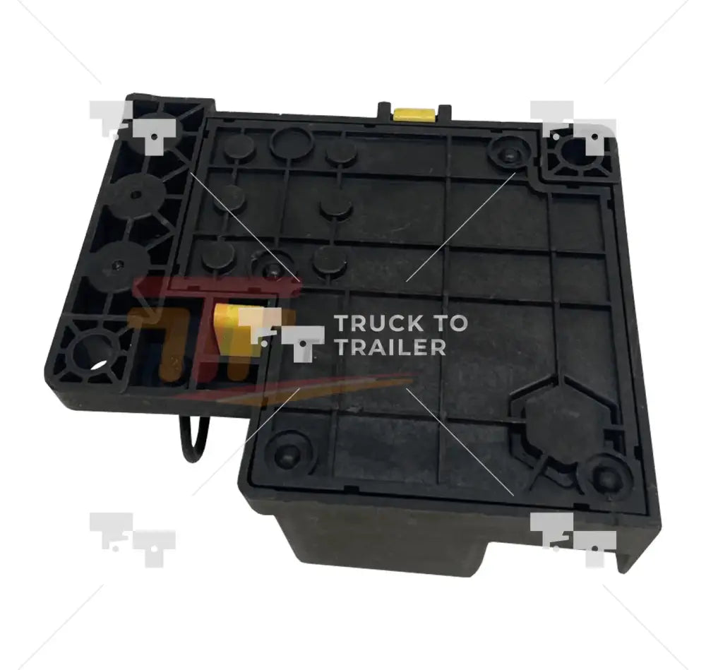 A66-03714-009 Genuine Freightliner Junction Box Idle Cut-Off Switch - Truck To Trailer