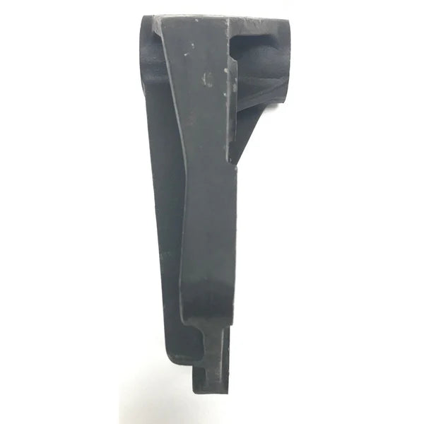 1653735C2 Genuine International Rear Bracket