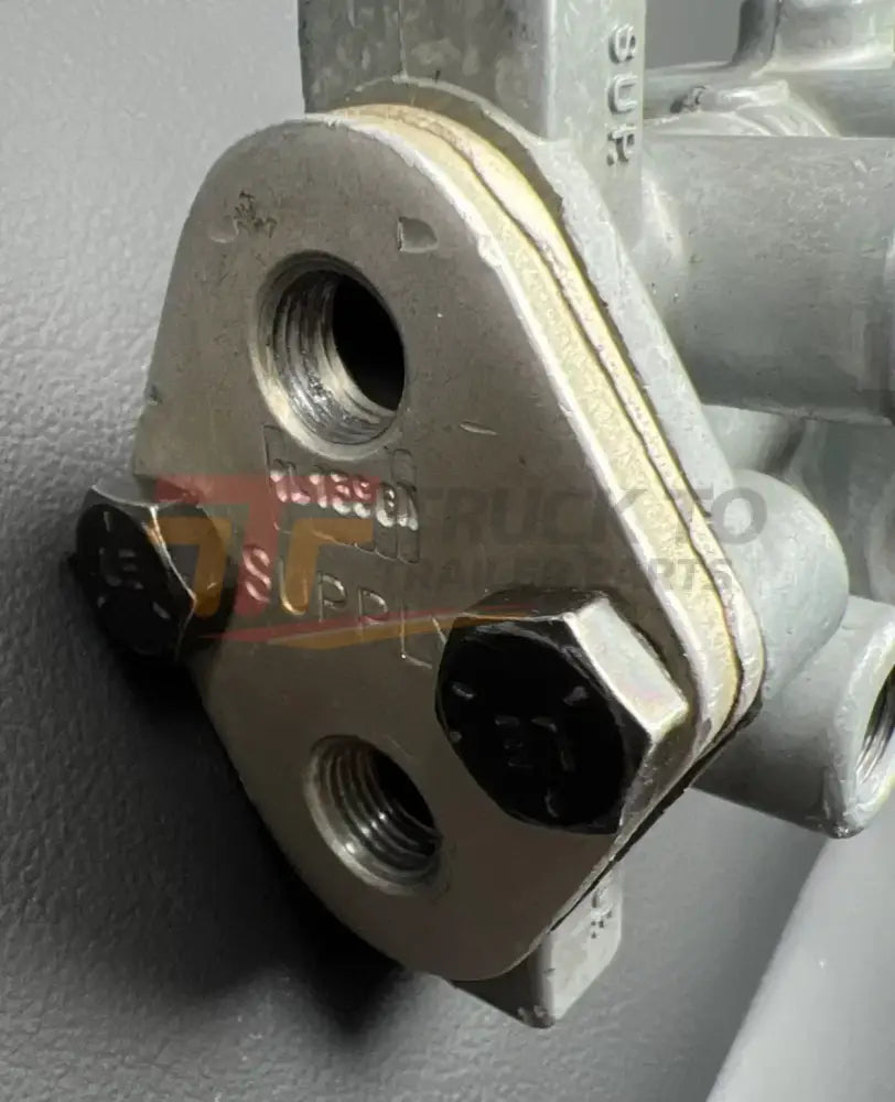 280905 Genuine Bendix Air Brake Control Valve - Truck To Trailer