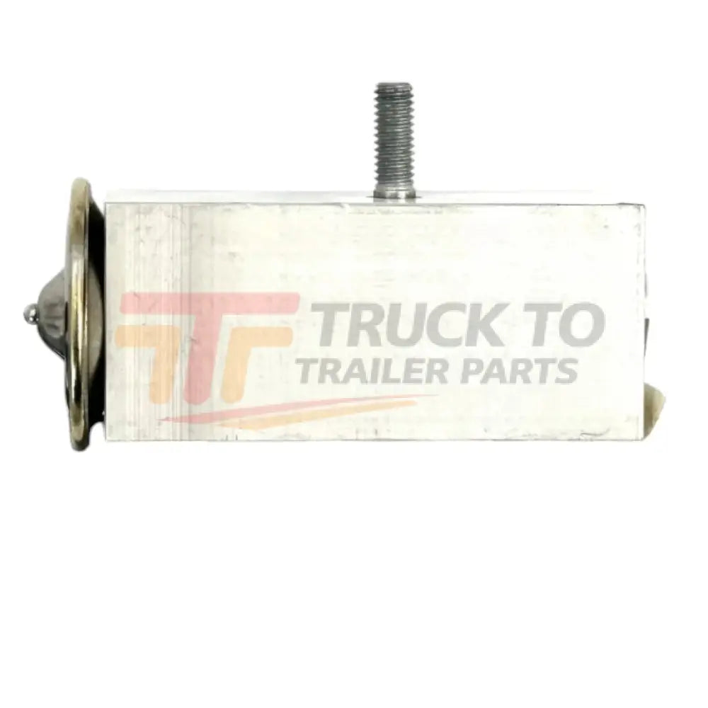 PB-F90-6000 Genuine Mack A/C Expenasion - Truck To Trailer