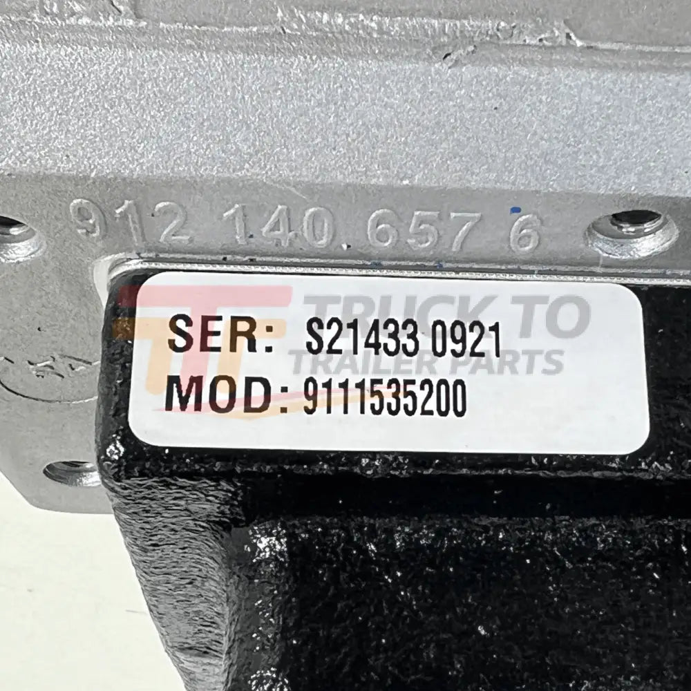 S-21433 Newstar Air Brake Compressor - Truck To Trailer