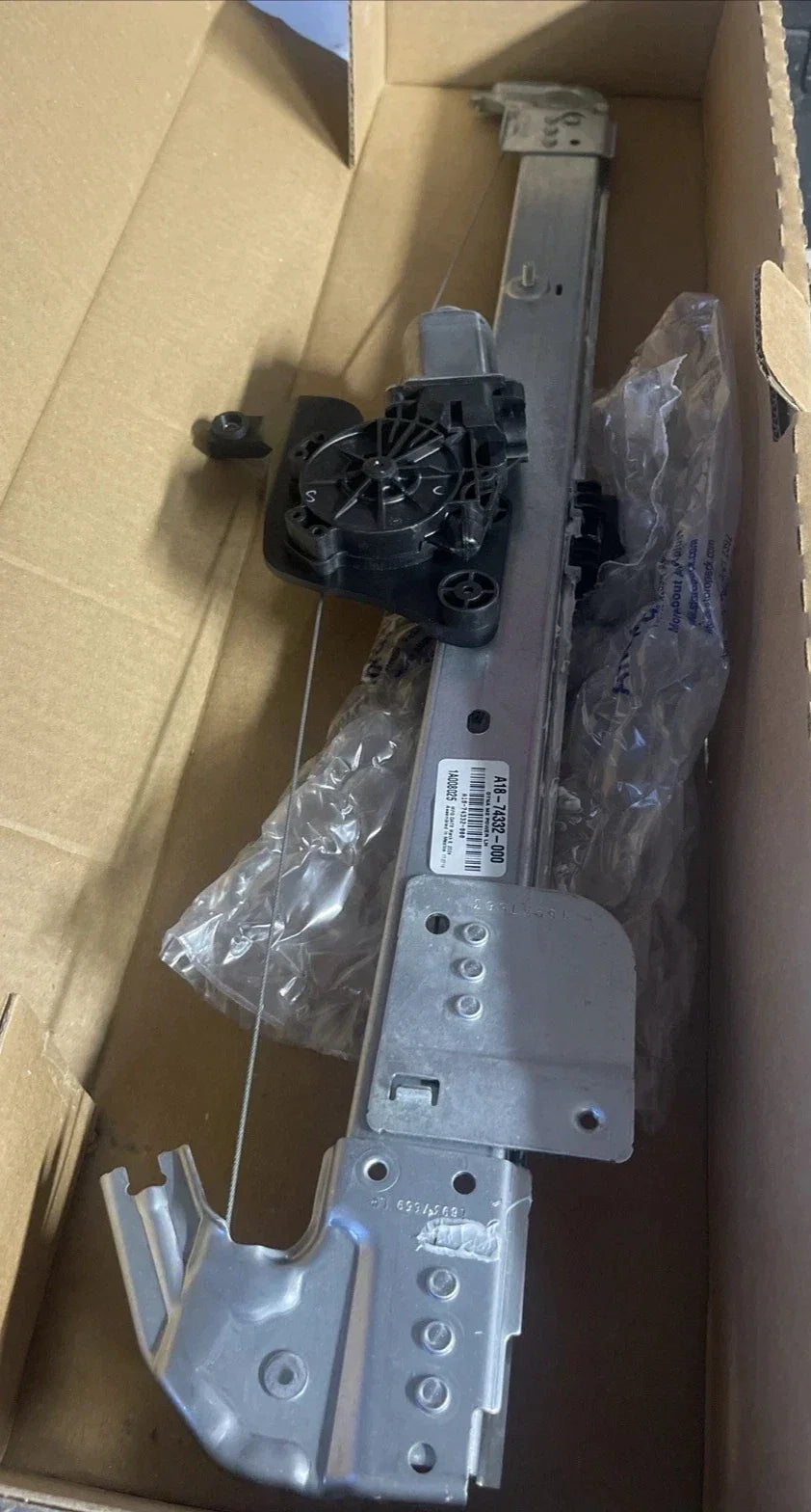 A18-74332-000 Genuine Freightliner Left Side Window Regulator Electric Assembly - Truck To Trailer