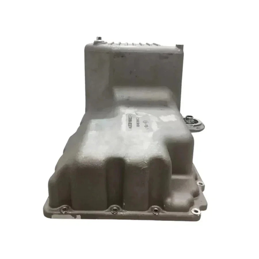7078308C2 Genuine International Oil Pan