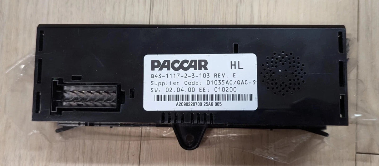 Q43111723103 Genuine Paccar Gauge Cluster Screen