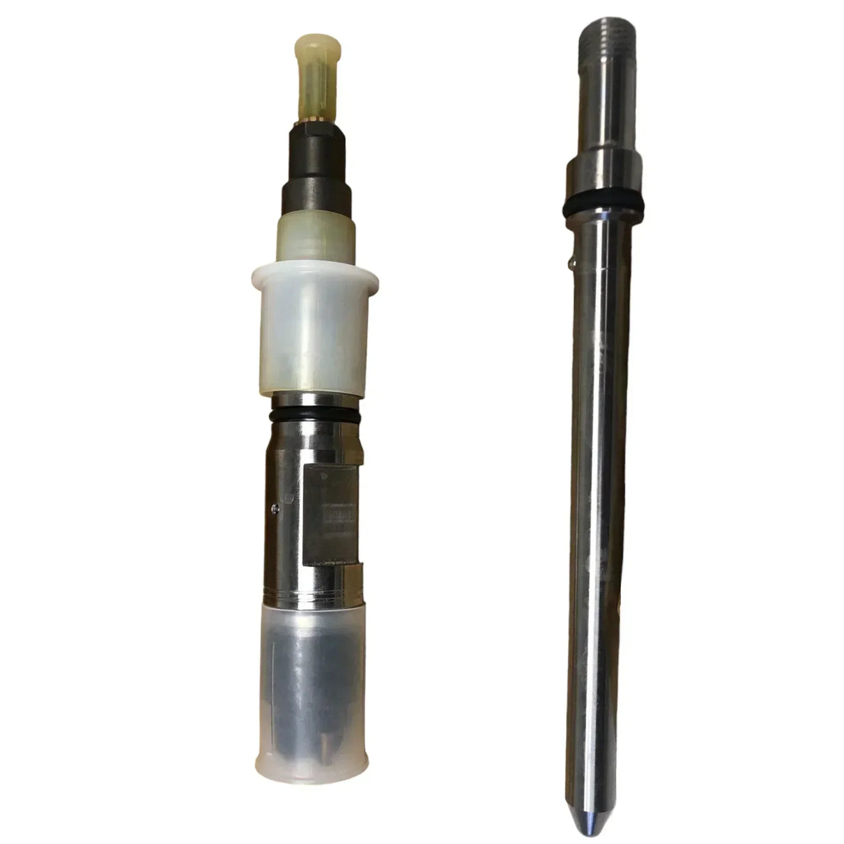 2411300023 Genuine International Fuel Injector - Truck To Trailer