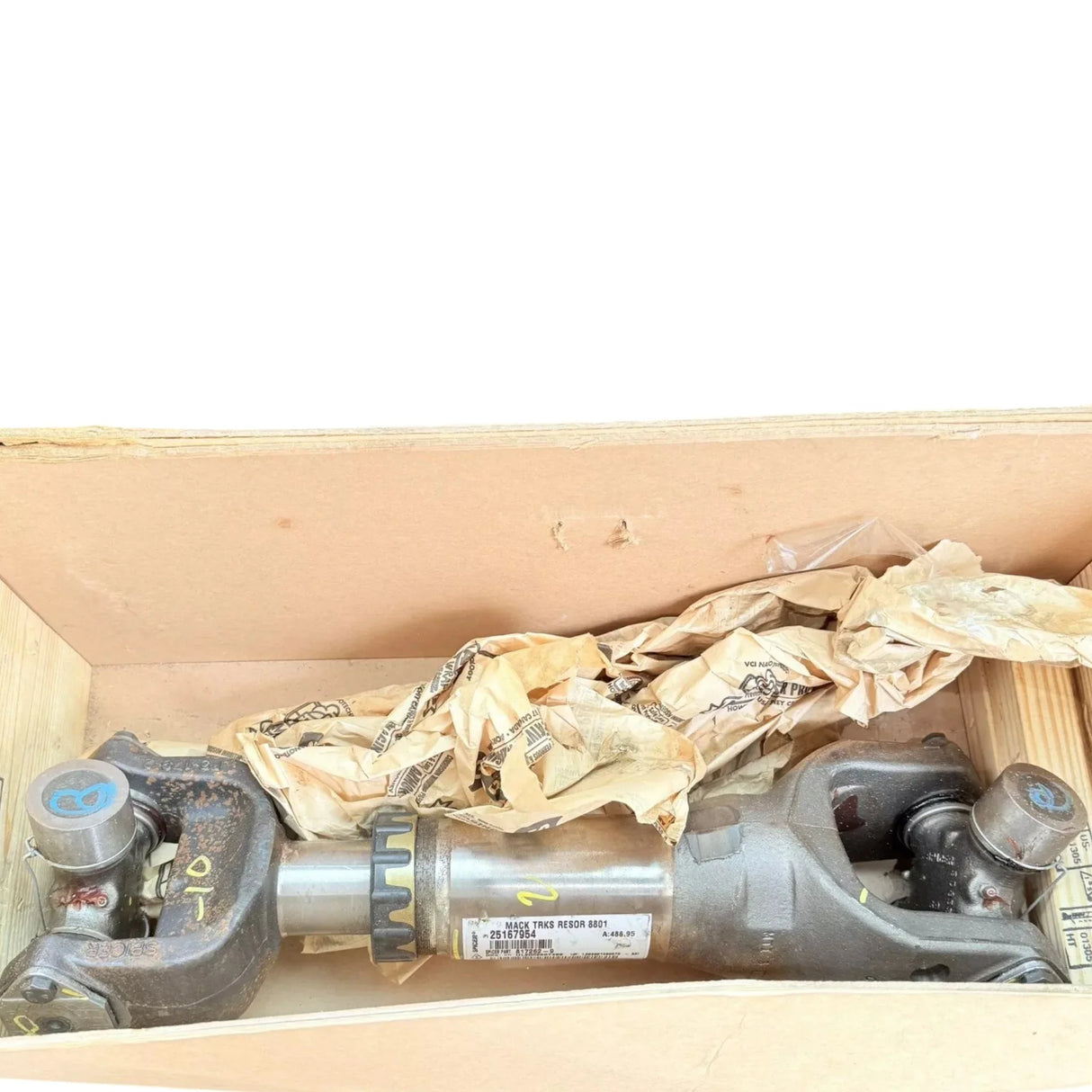 25167954 Genuine Mack Rear Driveshaft - Truck To Trailer