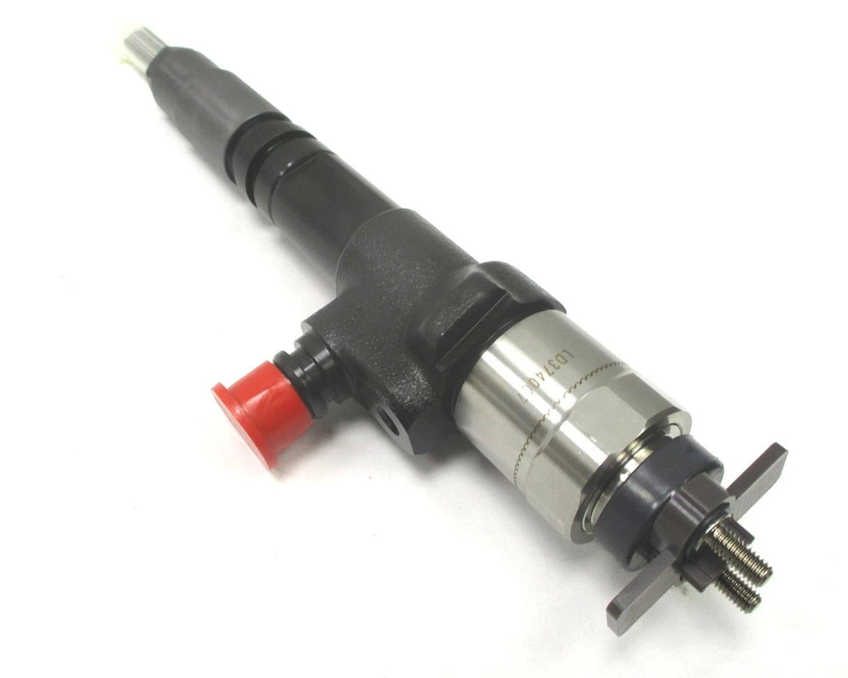 1J500-53052 Kubota Rail Injector