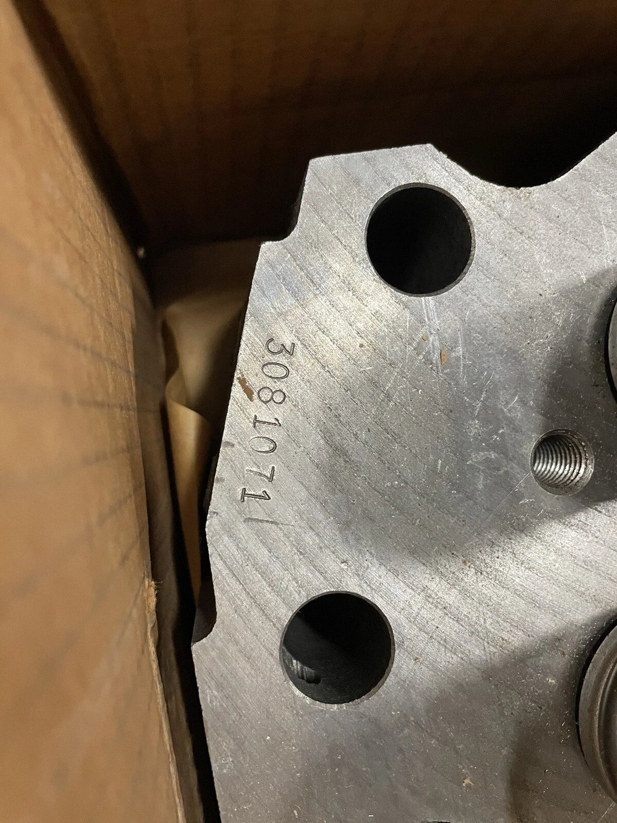 3081071 Genuine Cummins Cylinder Head