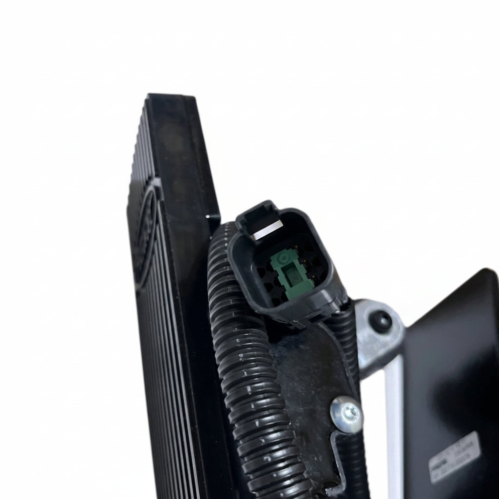 D216010 Genuine Peterbilt Throttle Pedal Assembly