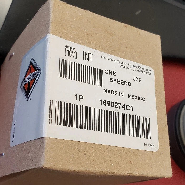 1690274C1 Genuine International Electronic Speedometer
