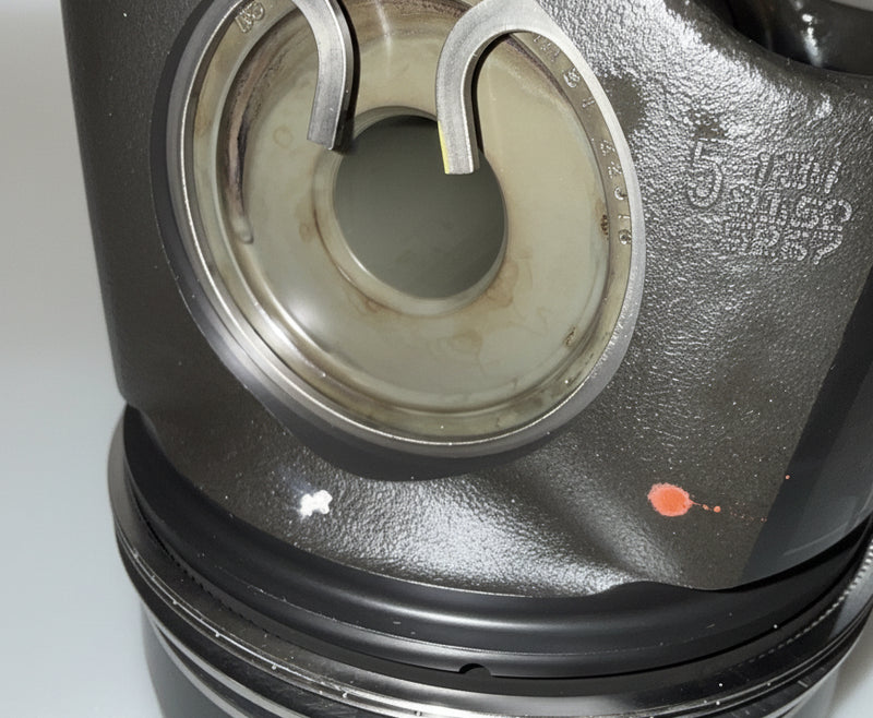 A4720302317 Genuine Detroit Diesel Engine Piston