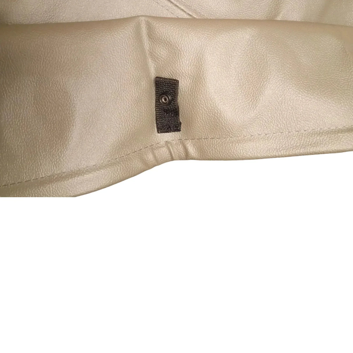 U7310371U720R Genuine Paccar Right Side Cab Curtain Mocha - Truck To Trailer