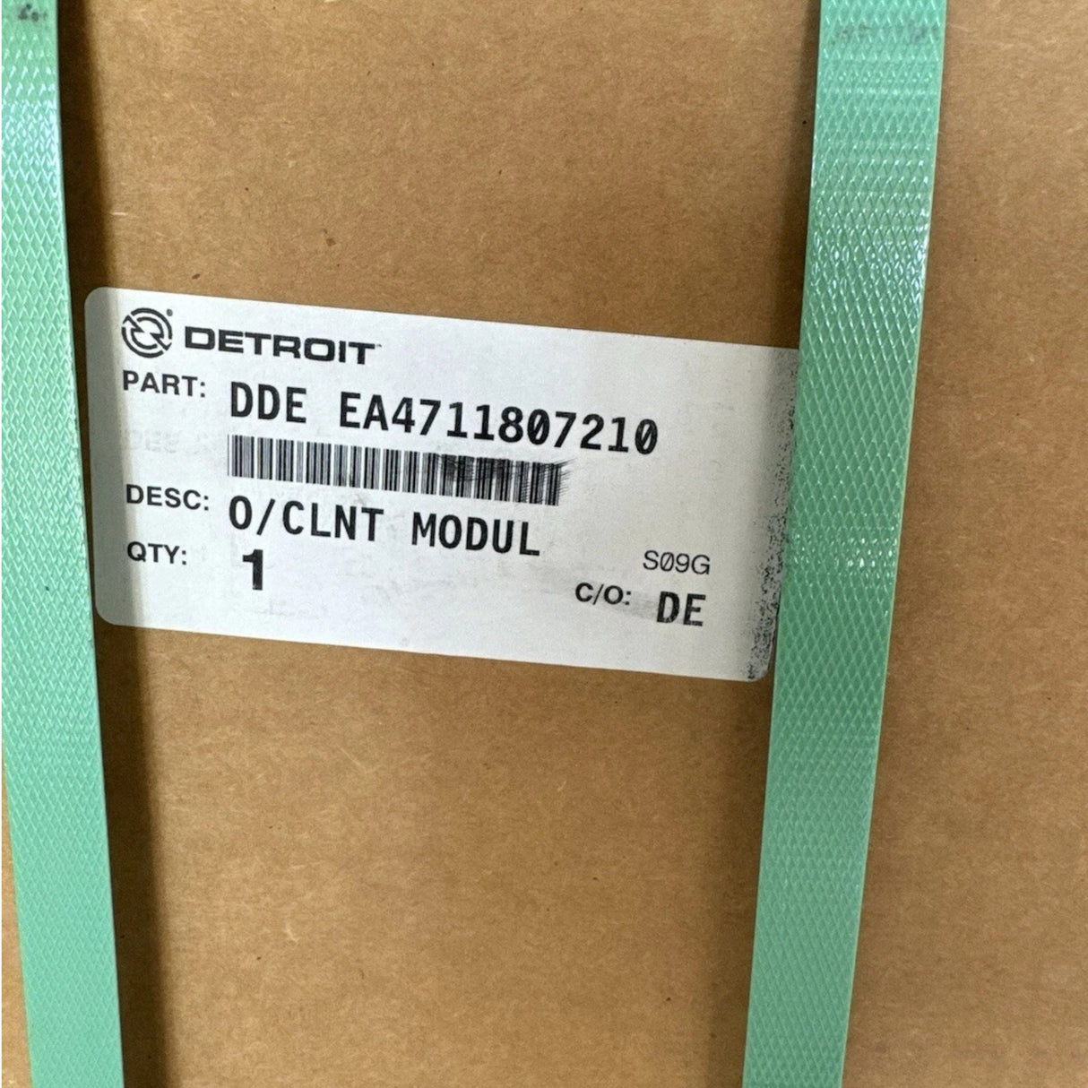 DDE EA4711807210 Genuine Detroit Diesel Oil Coolant Module