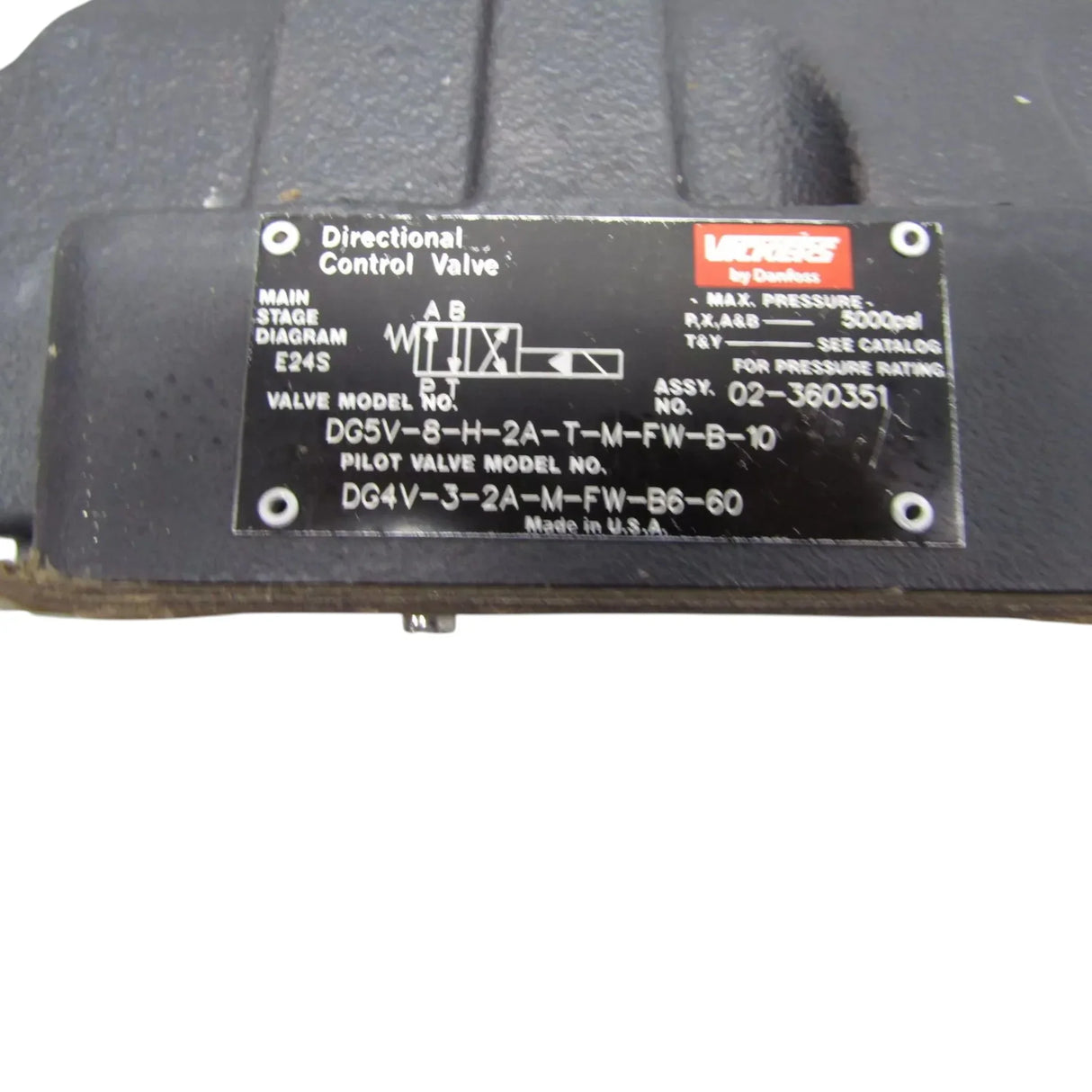 02-360351 Vickers Directional Contrrol Valve - Truck To Trailer