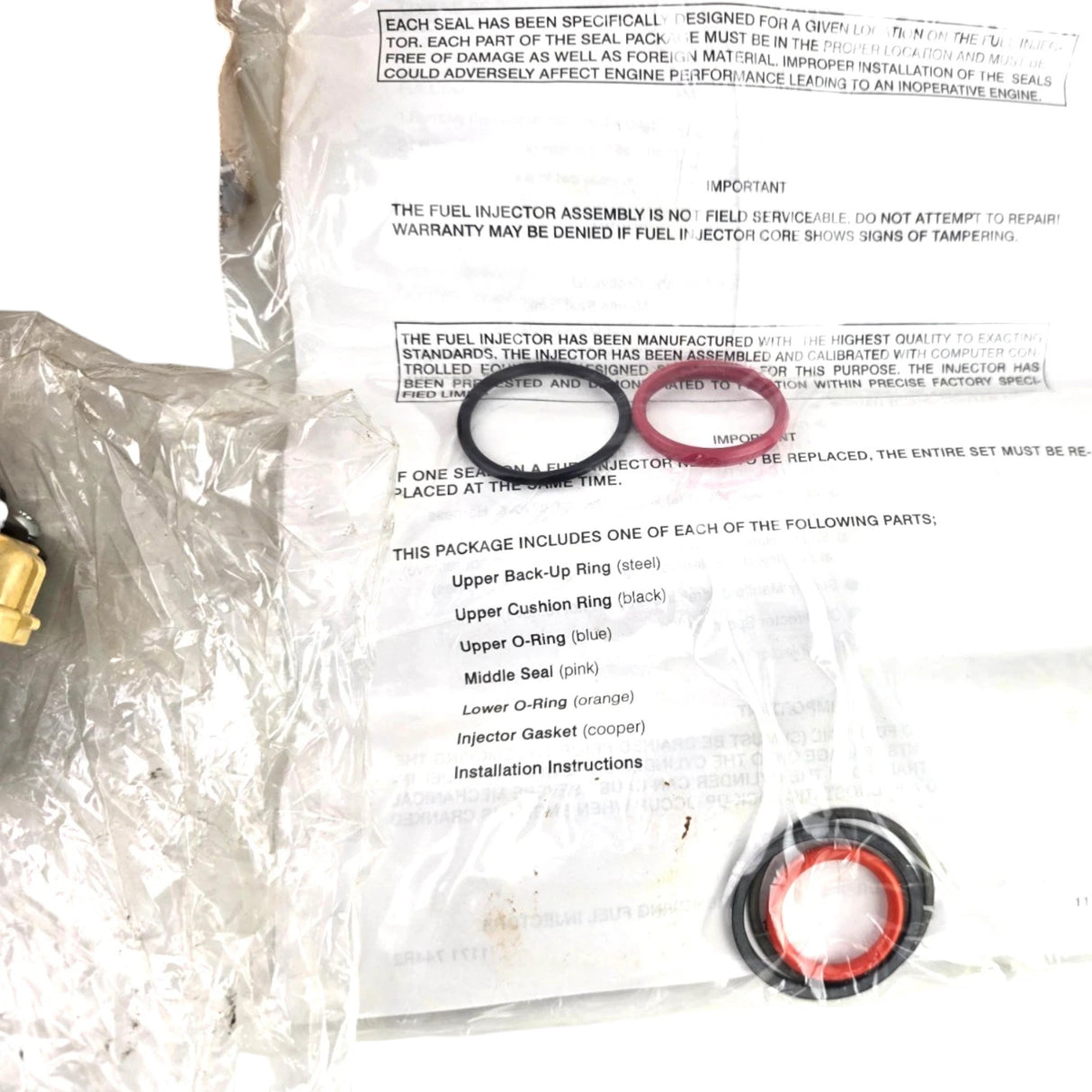 1822801C91 Genuine International Fuel Injector