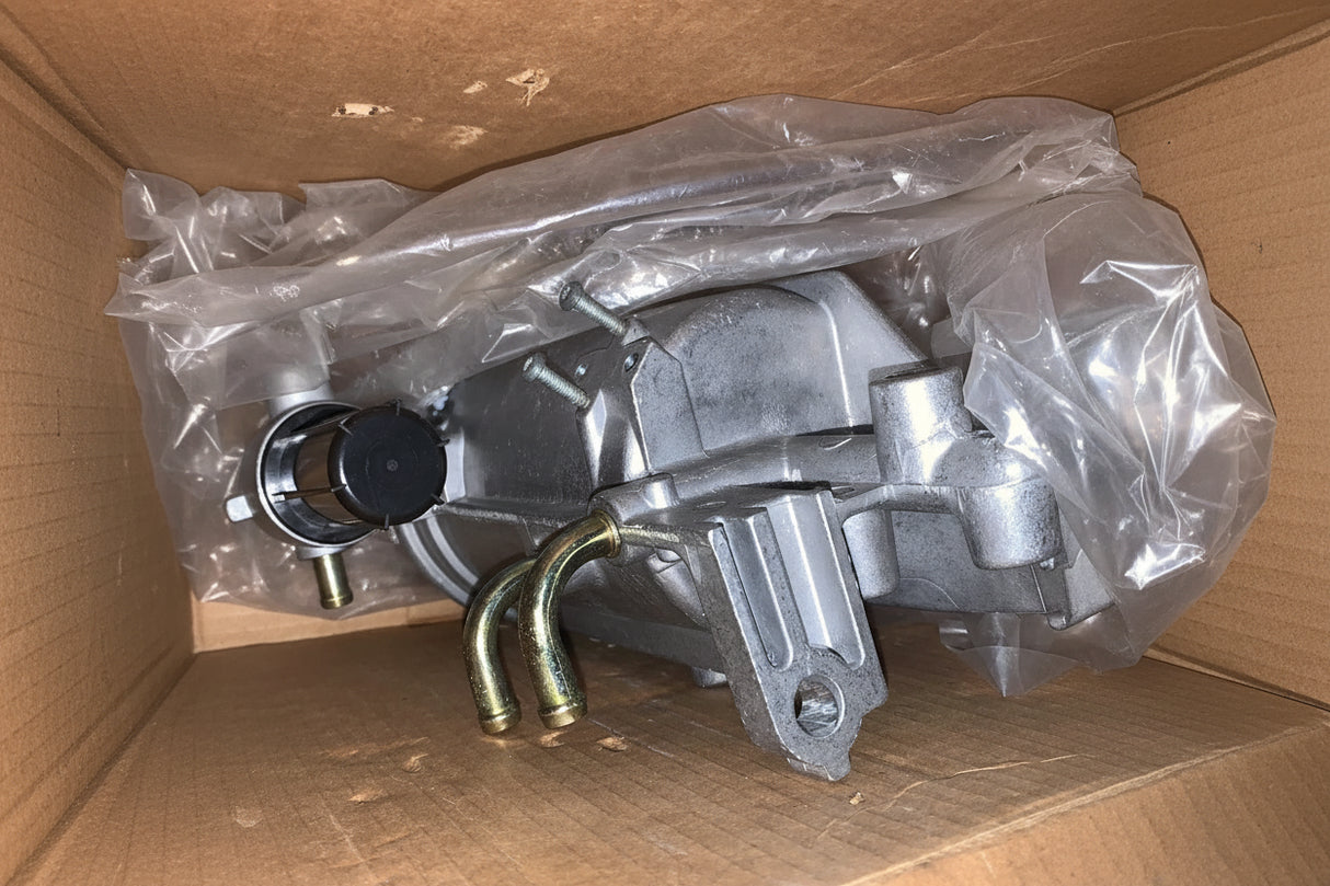 1820607C91 Genuine International Fuel Filter