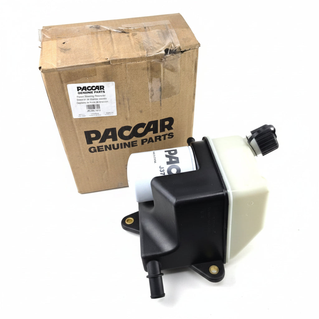 J861070 Genuine Paccar Power Steering Reservoir 2 QT