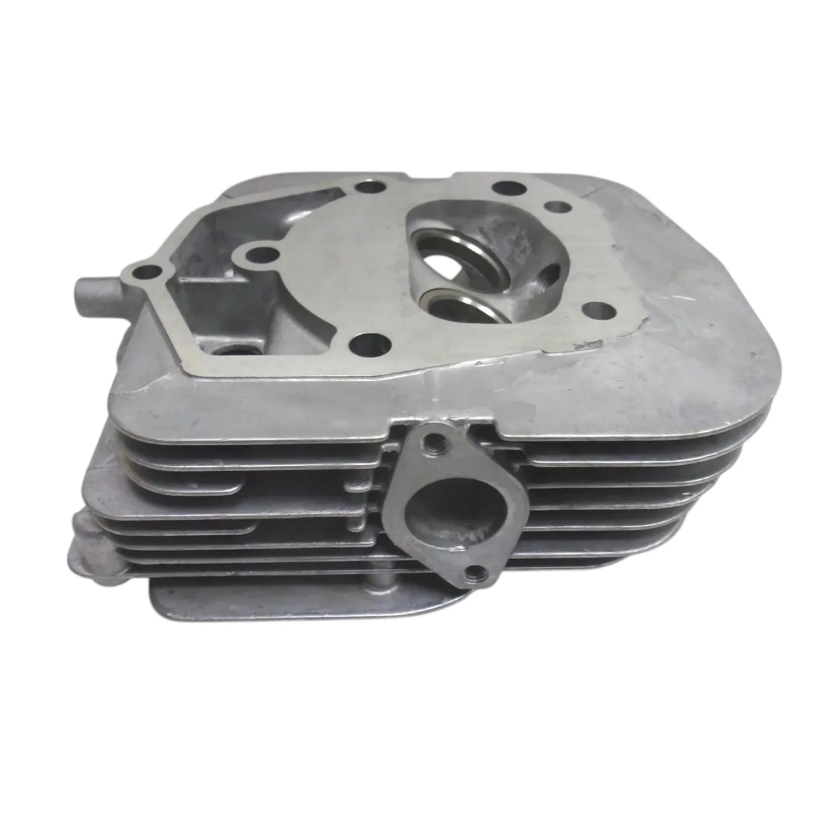 12188-03050 Kubota Complete Cylinder Head - Truck To Trailer