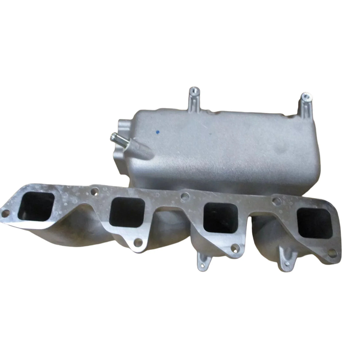 EG543-11812 Kubota Manifold Inlet - Truck To Trailer