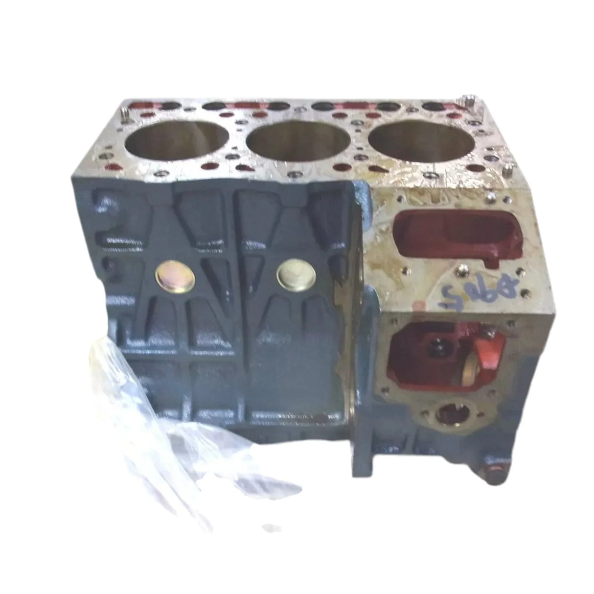 16221-01012 Kubota Crankcase D905 FZ2100 - Truck To Trailer