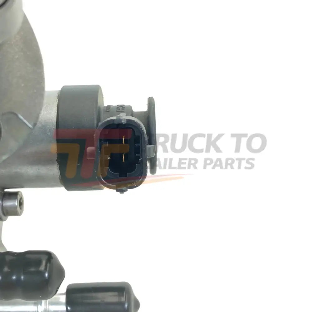 0-445-020-526 Genuine Bosch Fuel Pump - Truck To Trailer