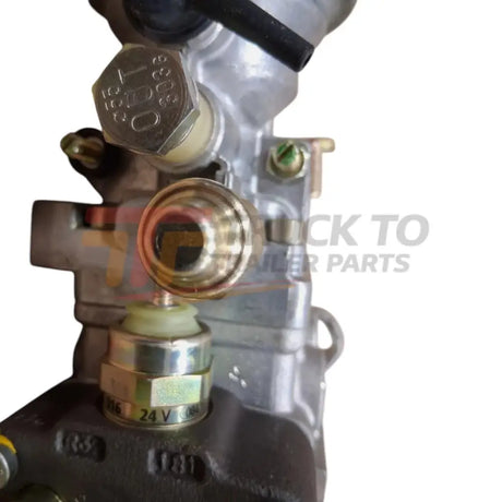 0 460 424 179 Bosch Fuel Injection Pump - Truck To Trailer