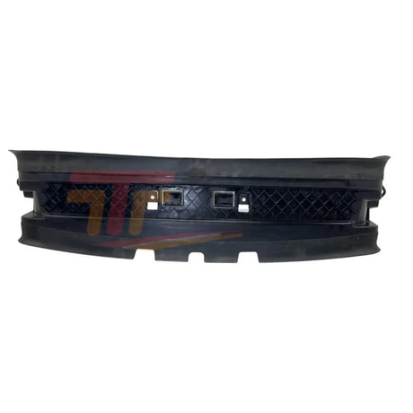 0533032000 Genuine Freightliner Radiator Recirculation Shield - Truck To Trailer