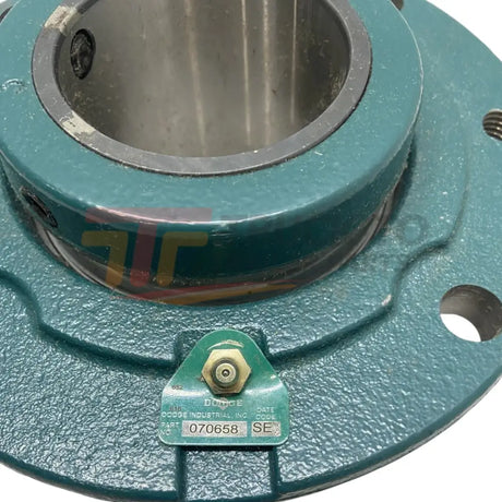 070658 Genuine Dodge Four-Bolt Piloted Roller Bearing Unit