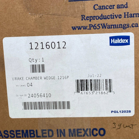 HDX165225 Genuine Freightliner Combination Wedge Brake Chamber - Truck To Trailer