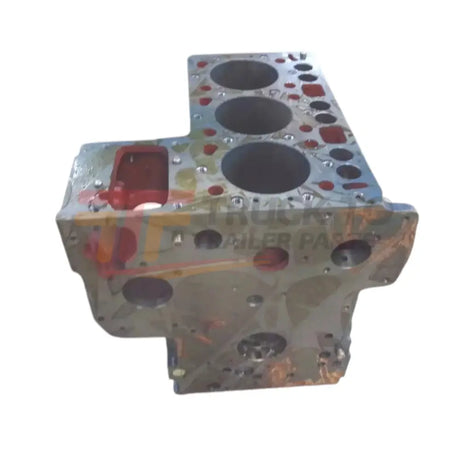 15589-01010 Kubota Crankcase Assembly D850-B - Truck To Trailer