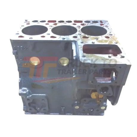 15589-01010 Kubota Crankcase Assembly D850-B - Truck To Trailer