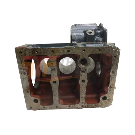 15865-01013 Kubota Crankcase - Truck To Trailer