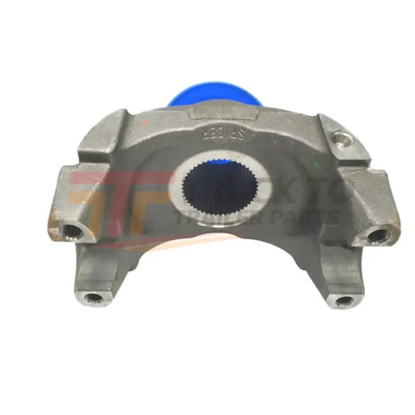1660417C1 International Spicer Differential And Yoke 6.5-4-3591-1 - Truck To Trailer